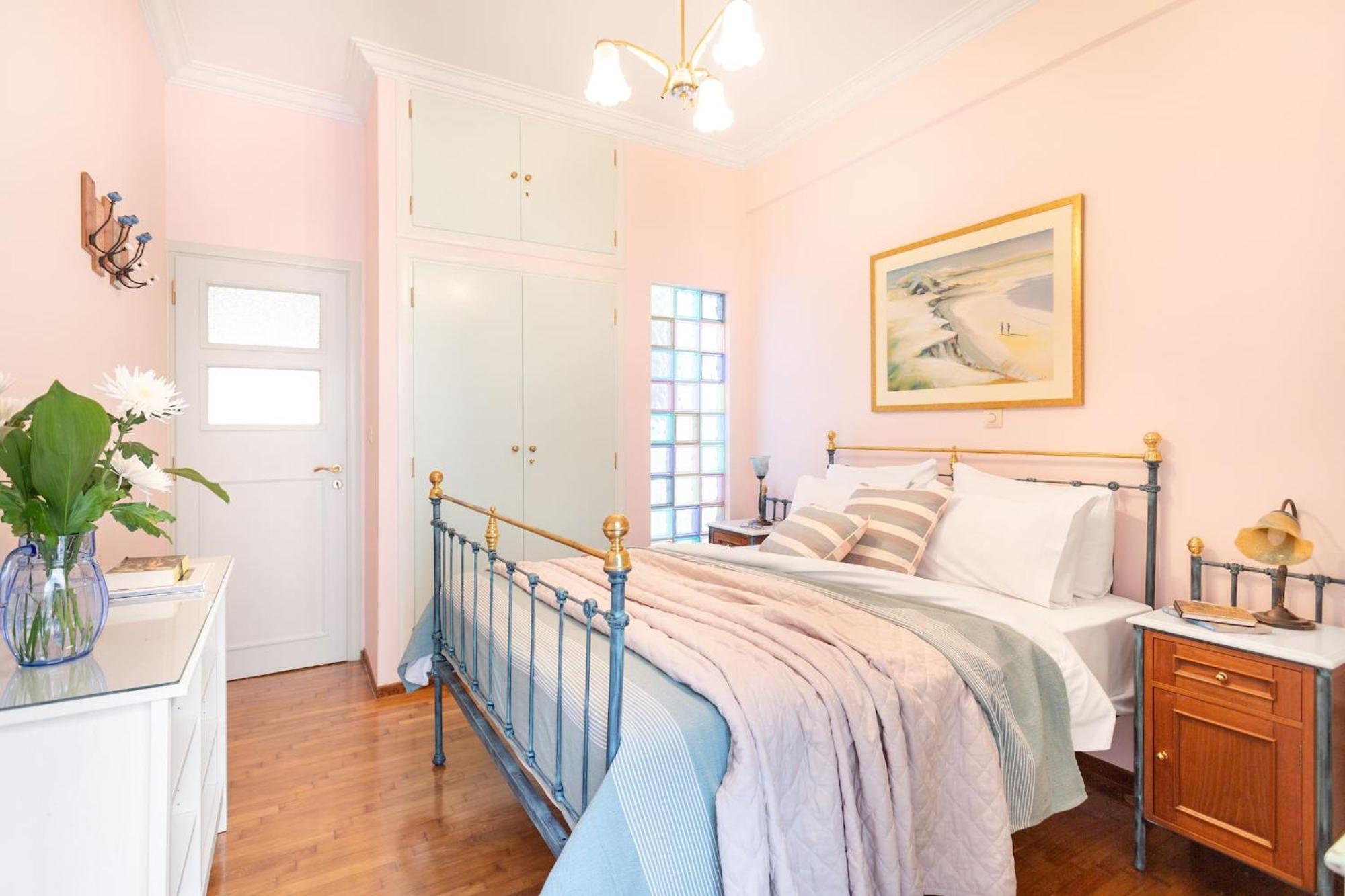 Appartamento Bright, Calming Retreat With A Balcony Near Metro! Atene Esterno foto